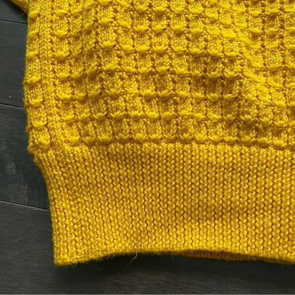 Vintage Yellow Hand Knit Cardigan Sweater with Buttons Women’s Large - Picture 8 of 13